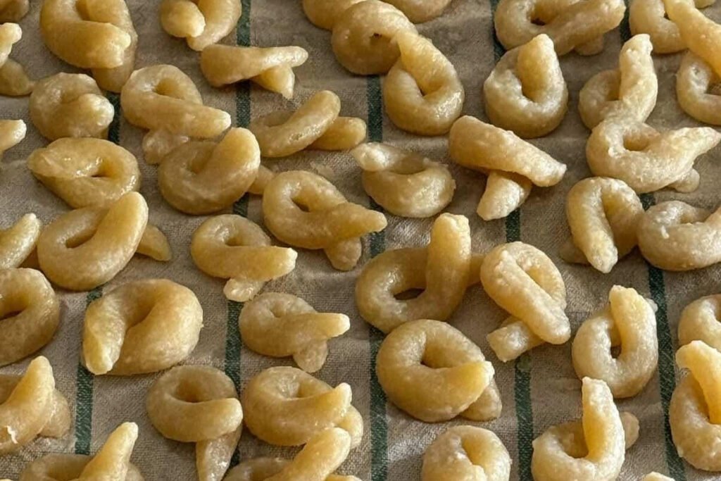 Tarallini dopo la bollitura
